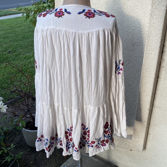 Free Prople Te Almo flowy bell sleeved tunic/dress w/ great embroidered flowers - Picture 7 of 15